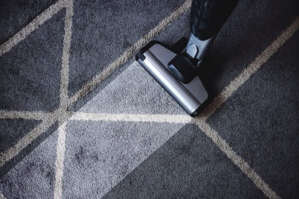 Trucos efectivos para la limpieza de alfombras en casa