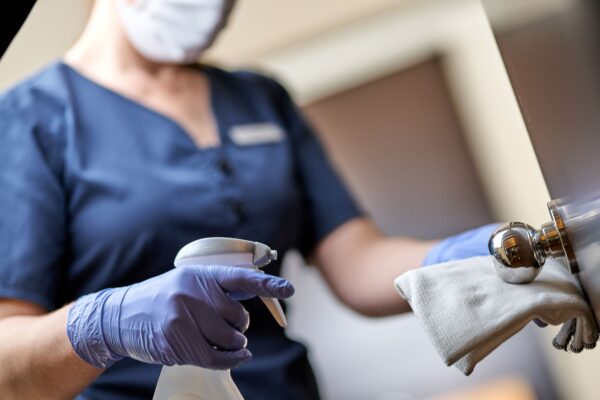 La limpieza que no se ve pero que un huésped sí nota